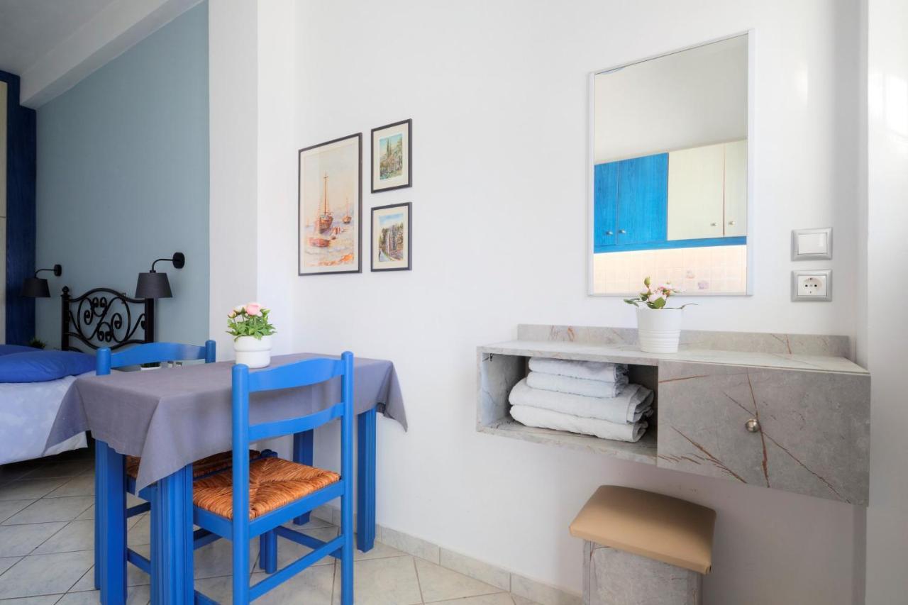 Myrto Apartment