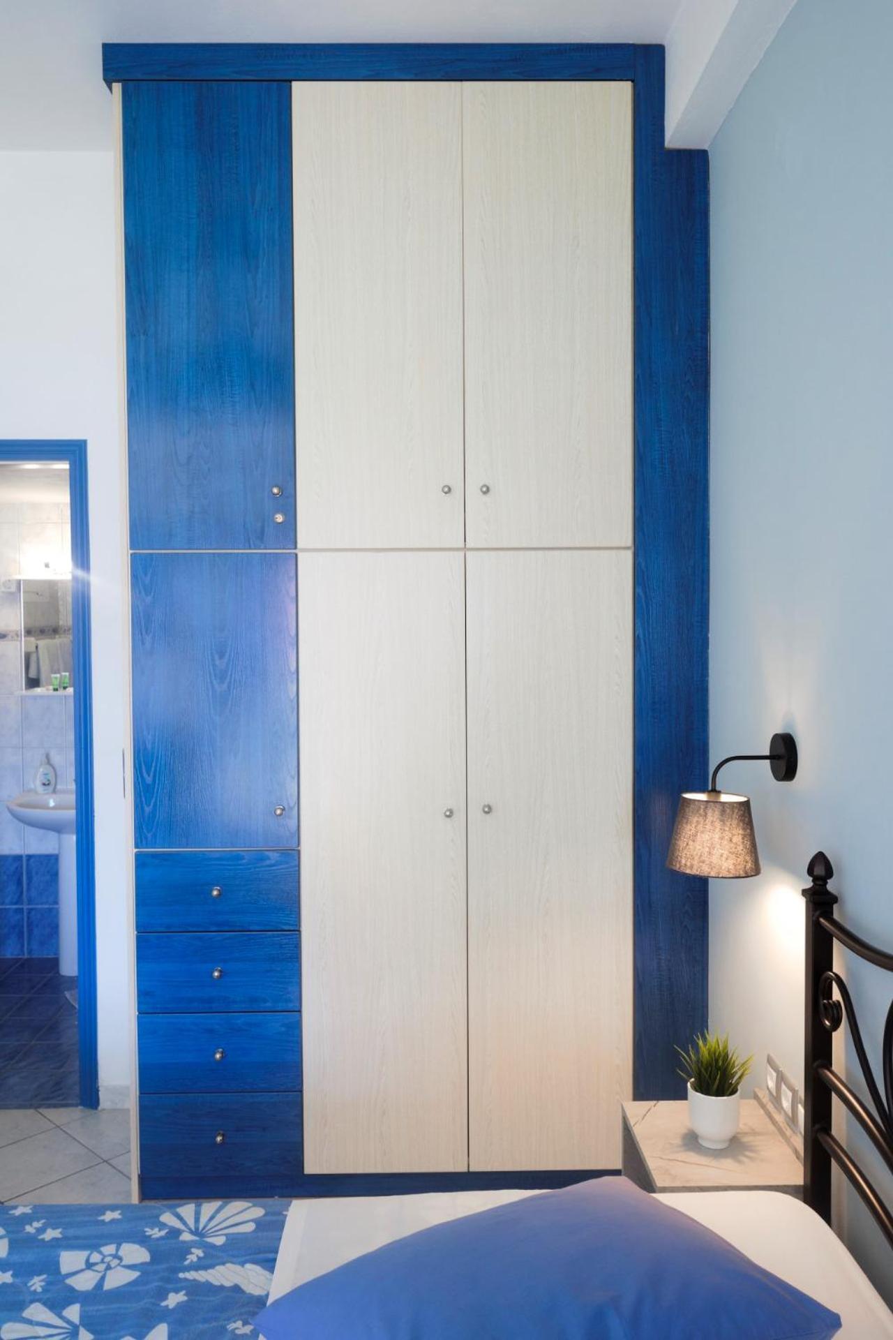Myrto Apartment