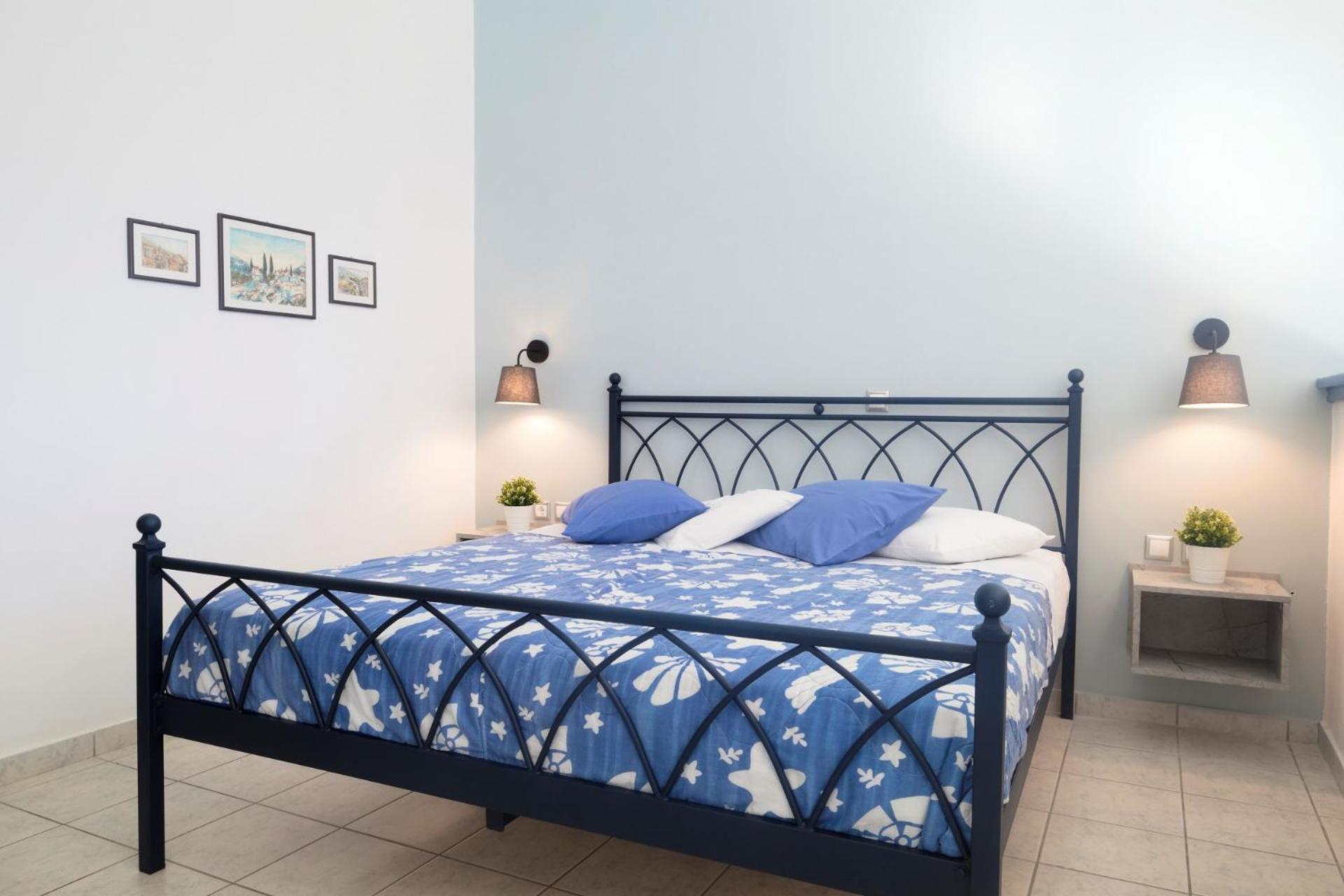 Apartment Myrto *